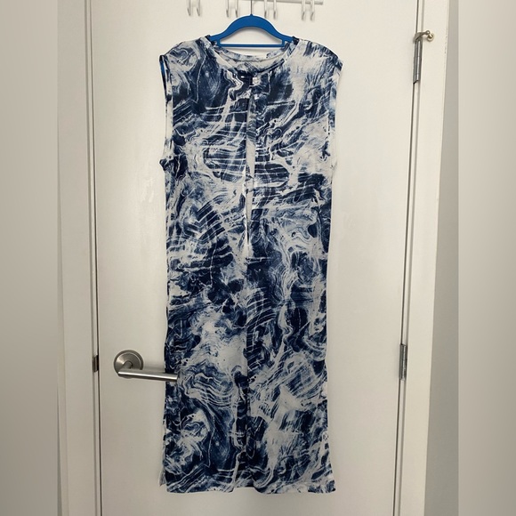 Light summer dress - Picture 4 of 7